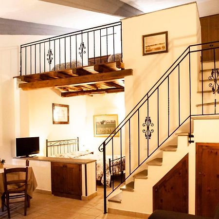 Agriturismo Podere Giulio Тарквиния Экстерьер фото
